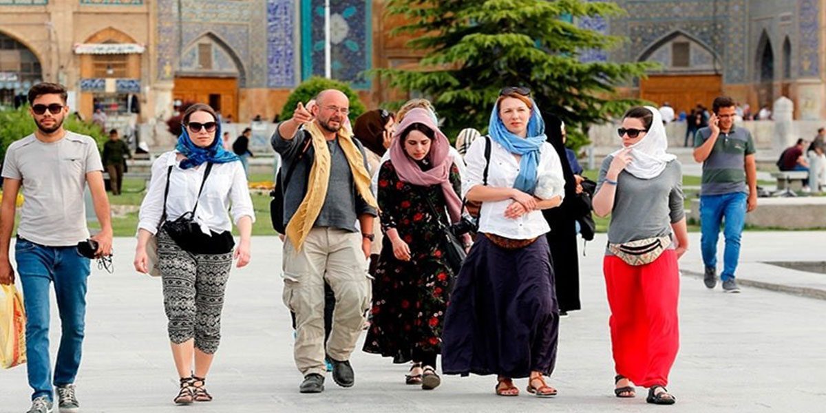 Essential Persian Language Phrases in Travel to Iran